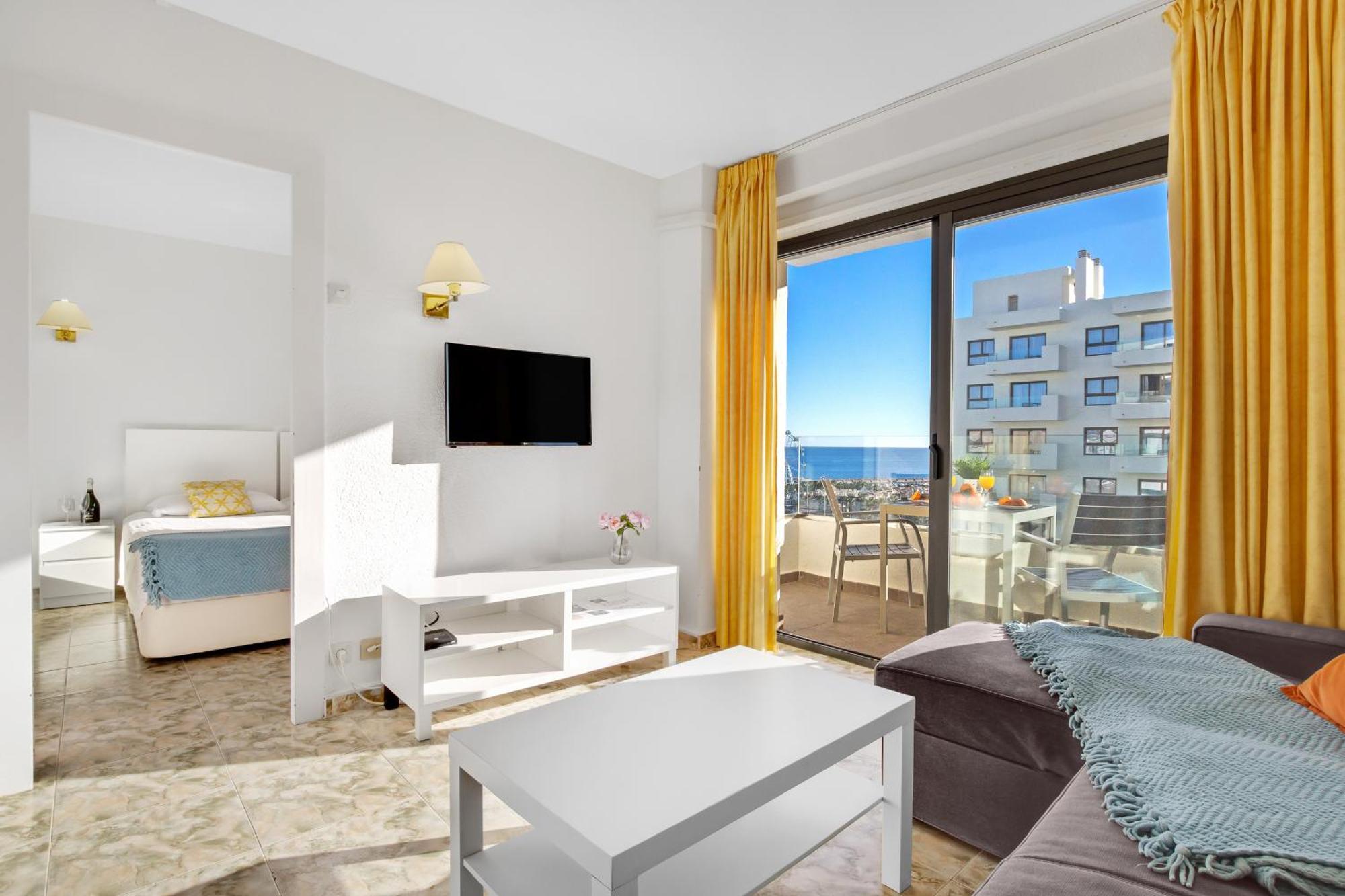 Ocean House 1713 By Ivi Real Estate Apartment Торемолинос Екстериор снимка